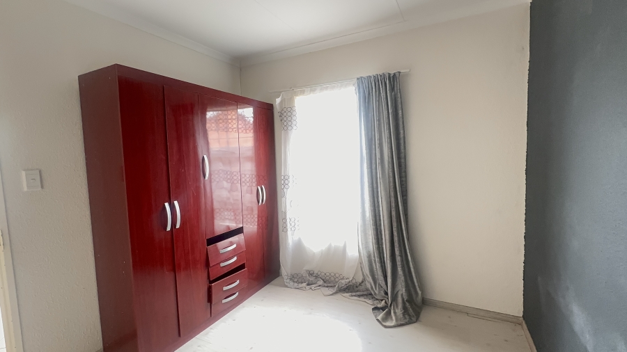 2 Bedroom Property for Sale in Salfin Gauteng