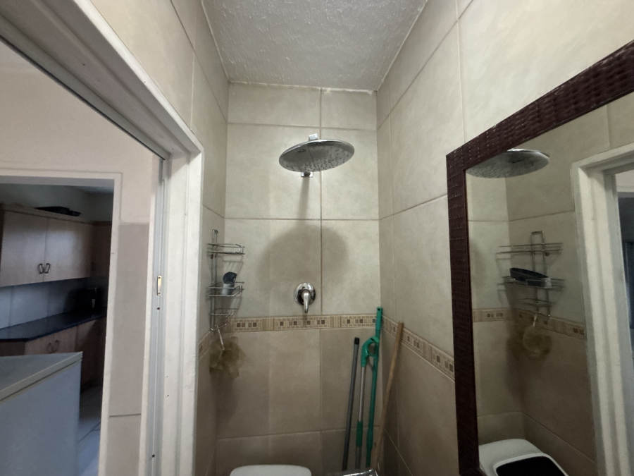 3 Bedroom Property for Sale in Farrarmere Gauteng