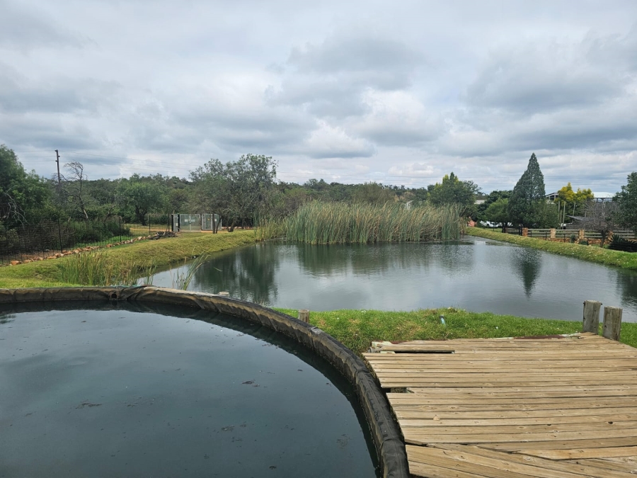 Commercial Property for Sale in Byenespoort Gauteng