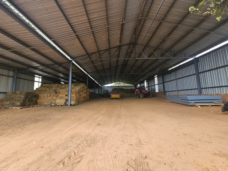 Commercial Property for Sale in Byenespoort Gauteng