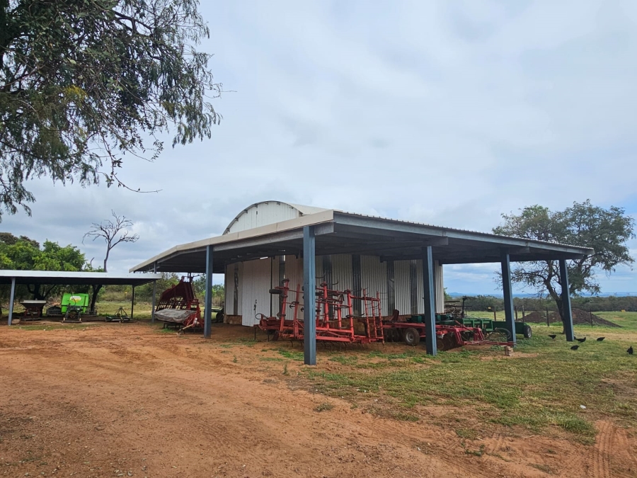 Commercial Property for Sale in Byenespoort Gauteng