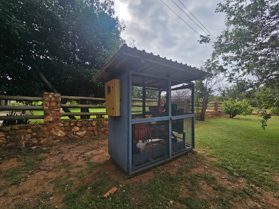 Commercial Property for Sale in Byenespoort Gauteng