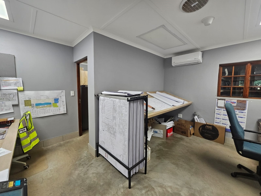 Commercial Property for Sale in Byenespoort Gauteng