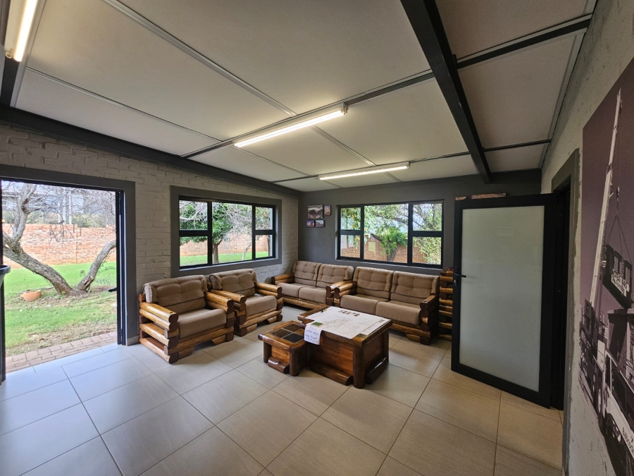 Commercial Property for Sale in Byenespoort Gauteng
