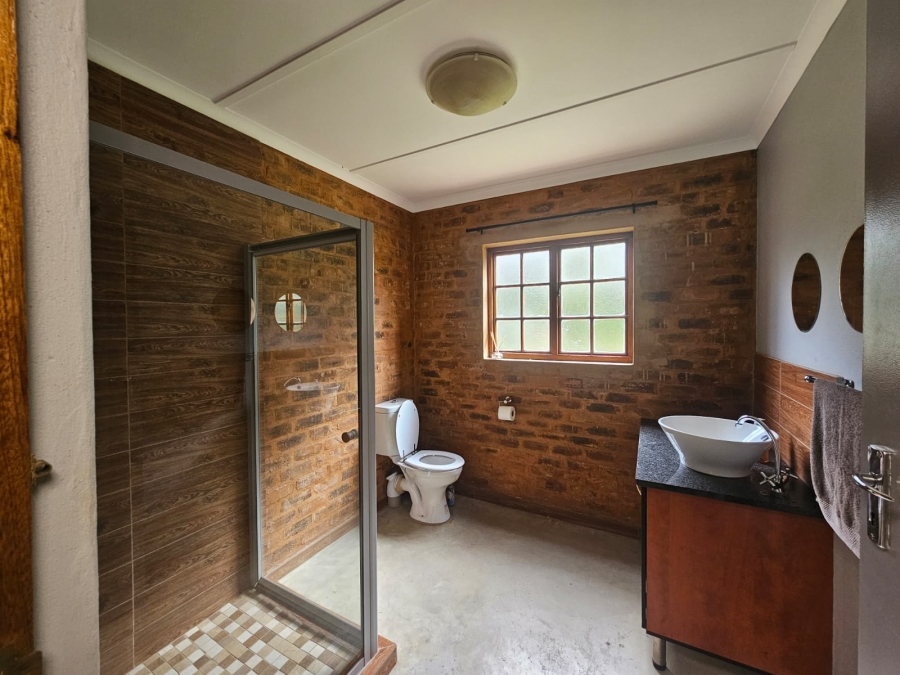 Commercial Property for Sale in Byenespoort Gauteng