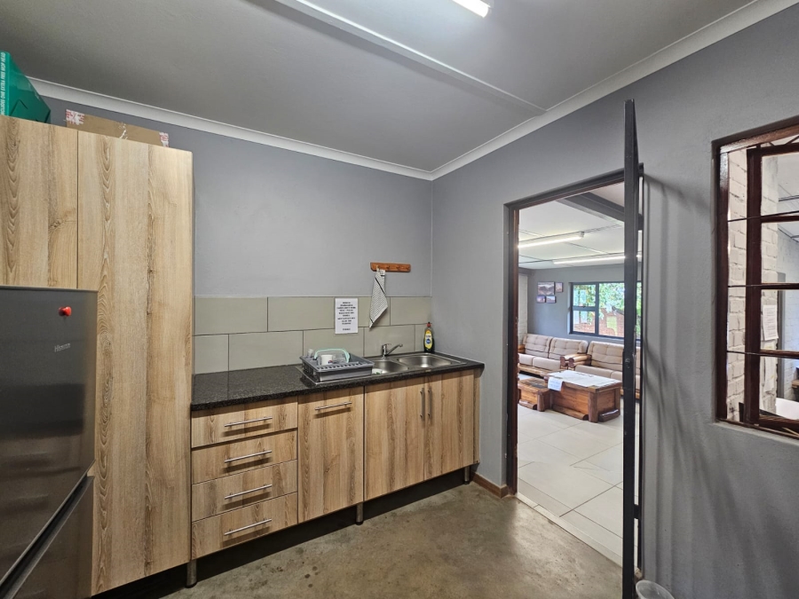 Commercial Property for Sale in Byenespoort Gauteng