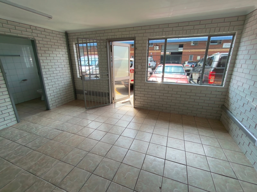 To Let commercial Property for Rent in Hennopspark Gauteng