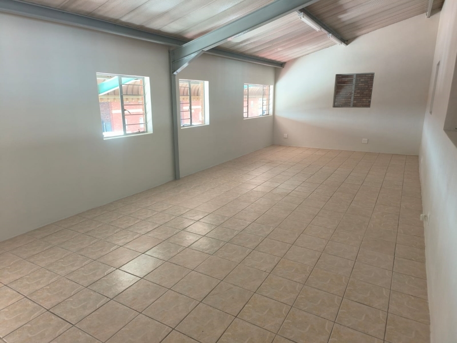 To Let commercial Property for Rent in Hennopspark Gauteng