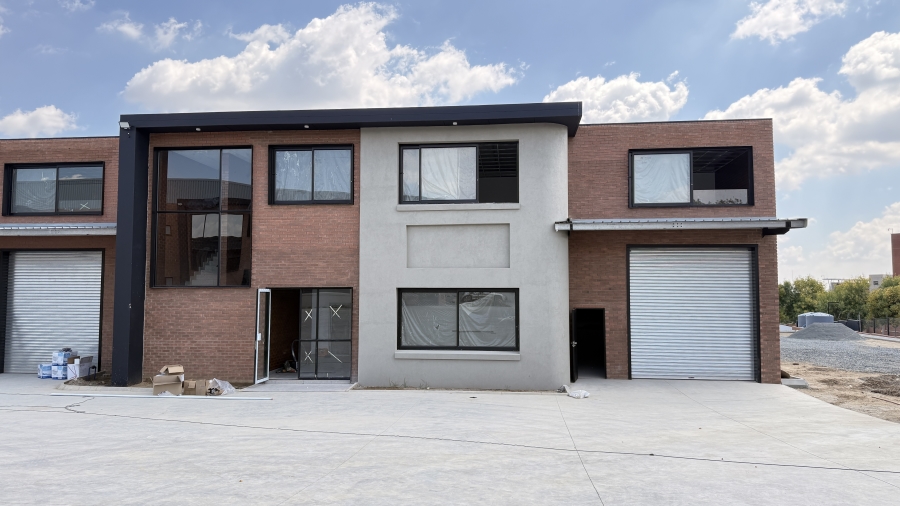 To Let commercial Property for Rent in Samrand Business Park Gauteng