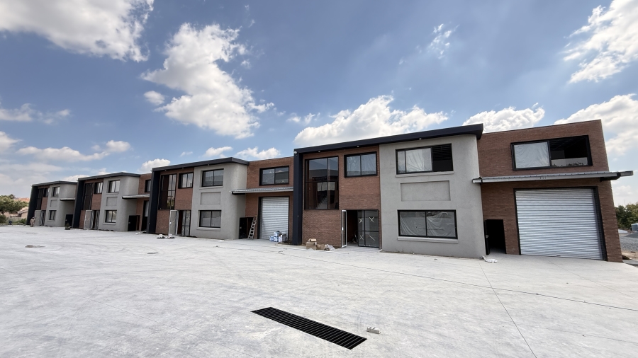 To Let commercial Property for Rent in Samrand Business Park Gauteng