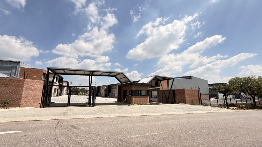 To Let commercial Property for Rent in Samrand Business Park Gauteng
