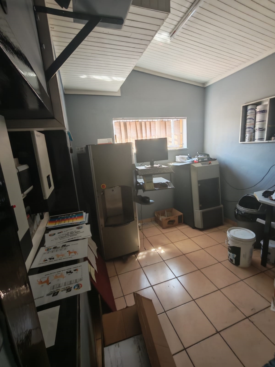 To Let Commercial Property for Rent in Pretoria North Gauteng