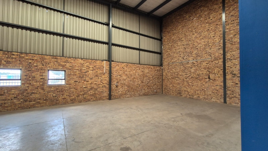To Let Commercial Property for Rent in N4 Gateway Industrial Park Gauteng