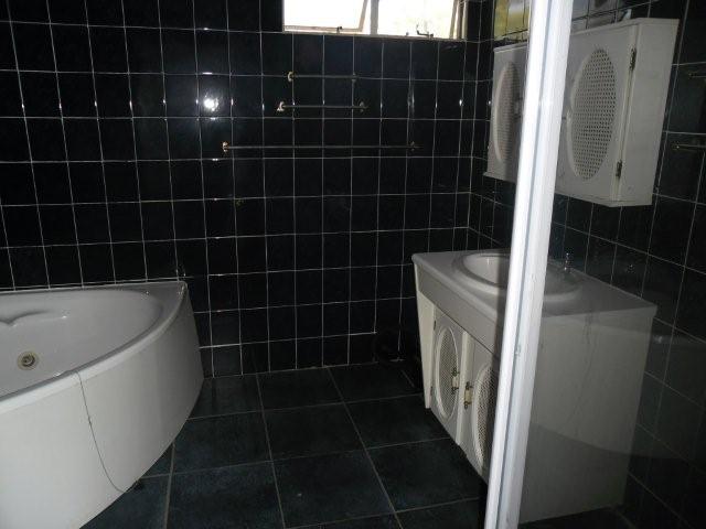 1 Bedroom Property for Sale in Kensington Gauteng