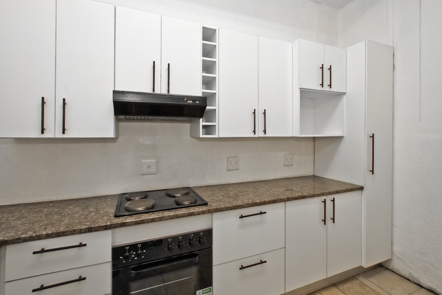 1 Bedroom Property for Sale in Cyrildene Gauteng