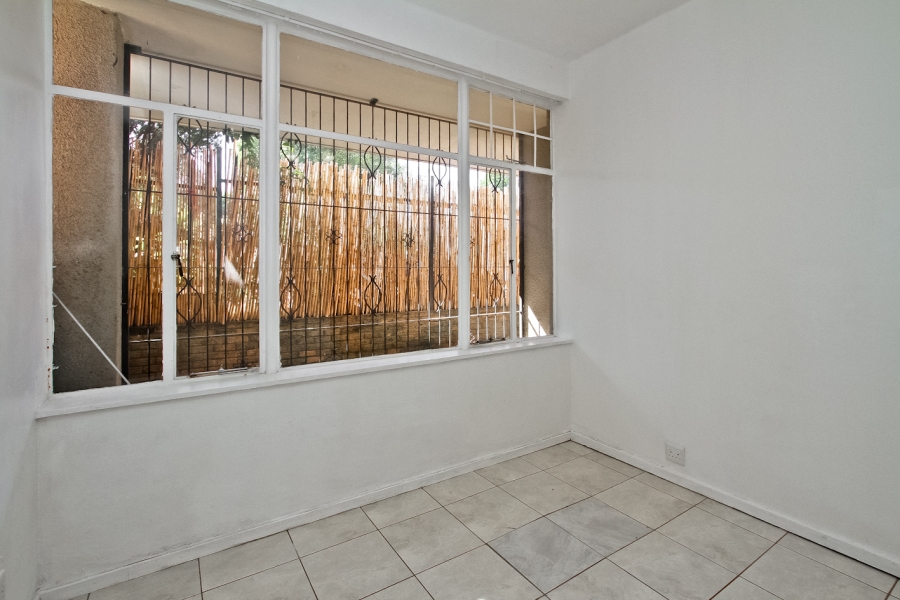 1 Bedroom Property for Sale in Cyrildene Gauteng