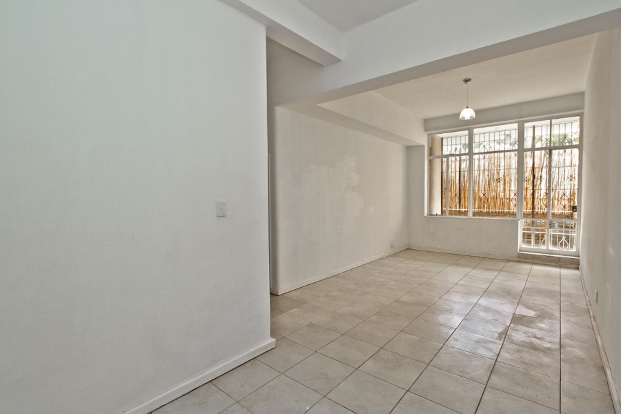 1 Bedroom Property for Sale in Cyrildene Gauteng