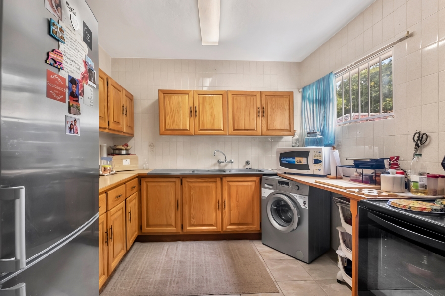 2 Bedroom Property for Sale in Linden Gauteng