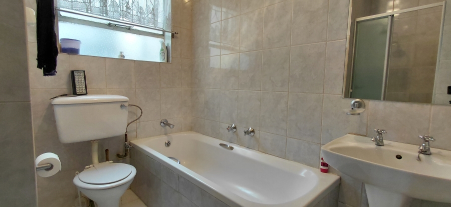 2 Bedroom Property for Sale in Benoni Central Gauteng