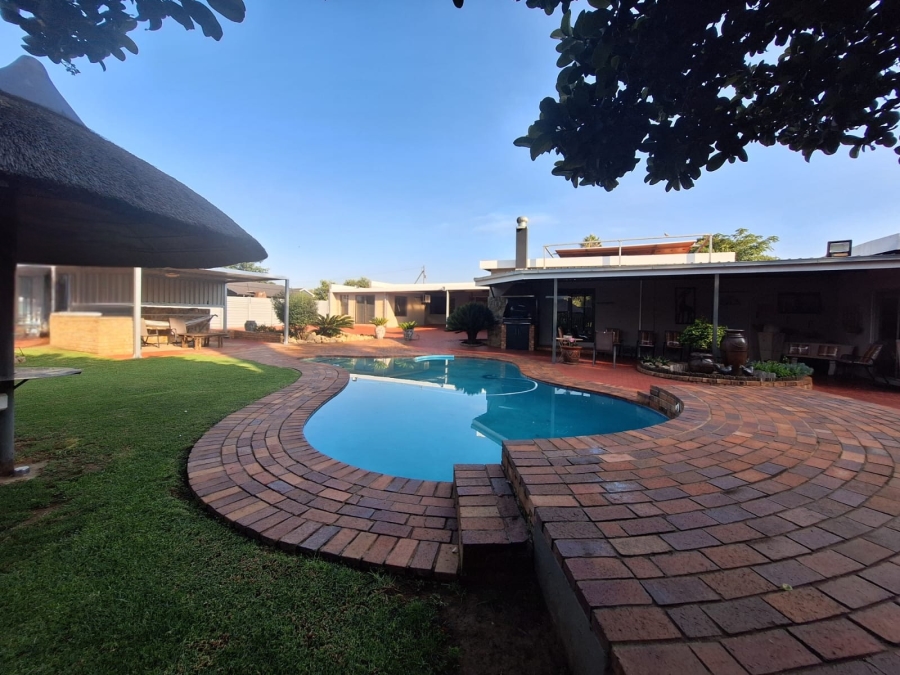 3 Bedroom Property for Sale in Rensburg Gauteng