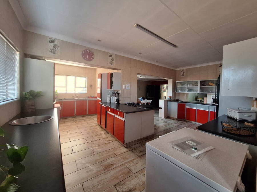 3 Bedroom Property for Sale in Rensburg Gauteng