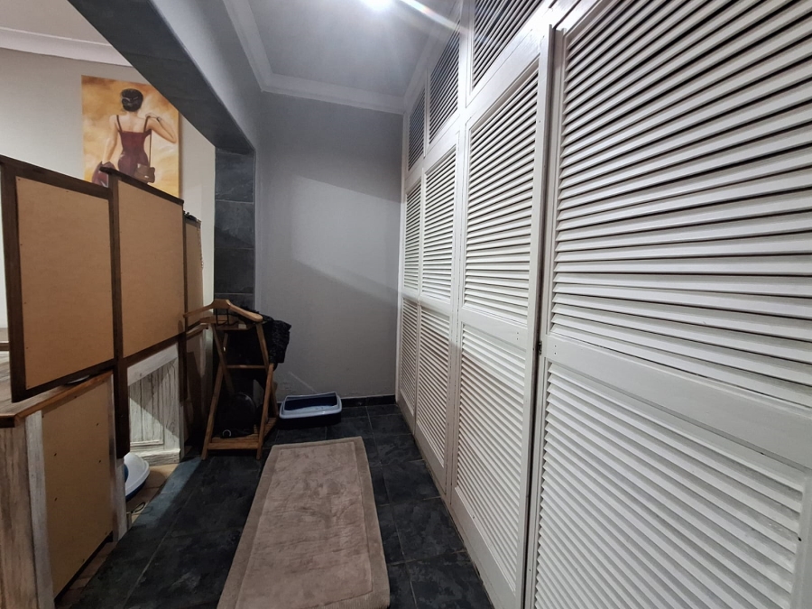 3 Bedroom Property for Sale in Rensburg Gauteng