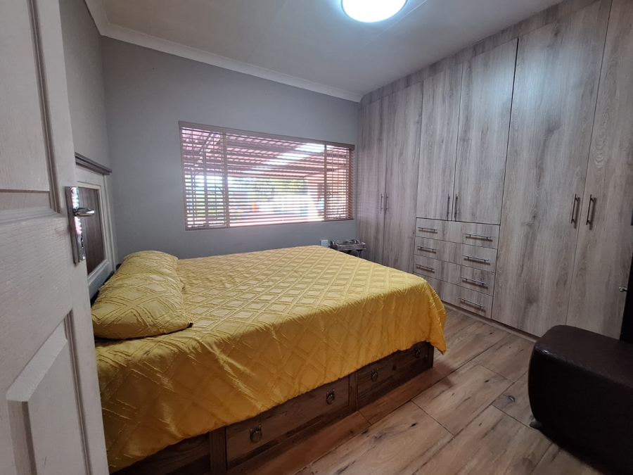 3 Bedroom Property for Sale in Rensburg Gauteng