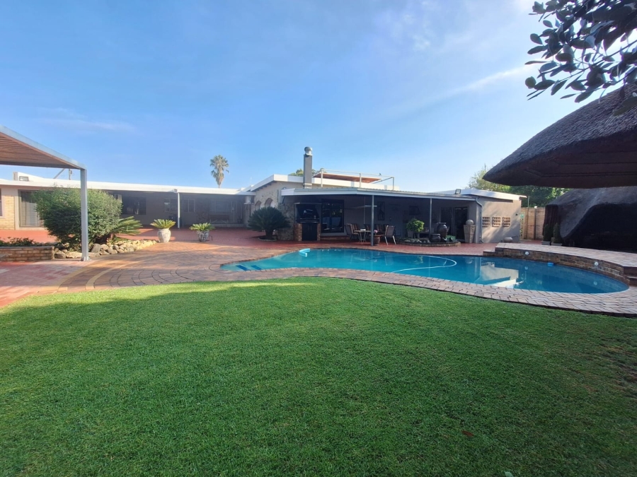 3 Bedroom Property for Sale in Rensburg Gauteng