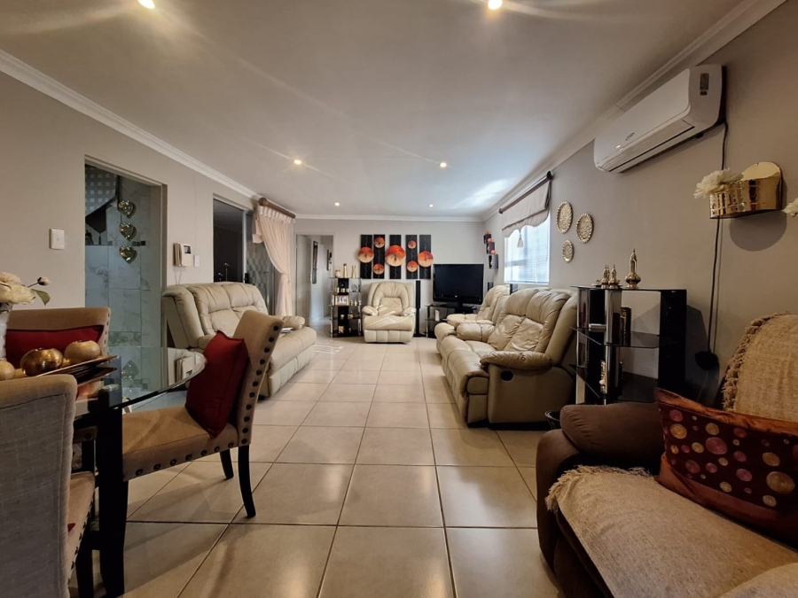 3 Bedroom Property for Sale in Rensburg Gauteng