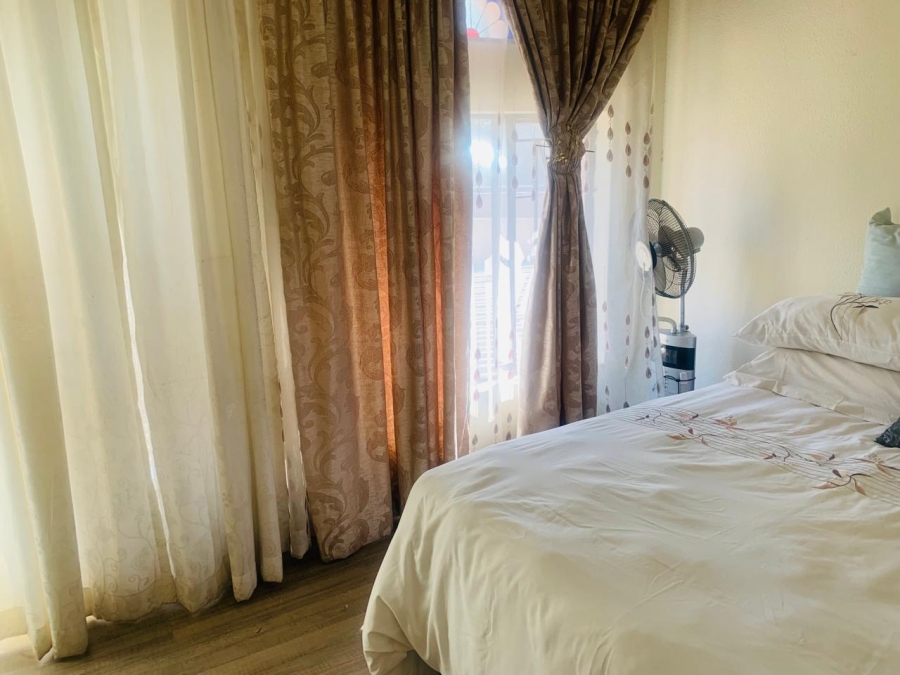 3 Bedroom Property for Sale in Jordaan Park Gauteng