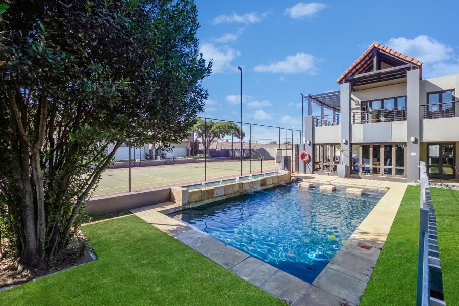 2 Bedroom Property for Sale in Fourways Gauteng