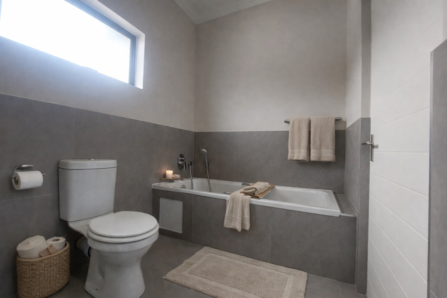 To Let 3 Bedroom Property for Rent in Rietvalleirand Gauteng