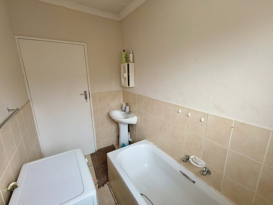 2 Bedroom Property for Sale in Amberfield Gauteng
