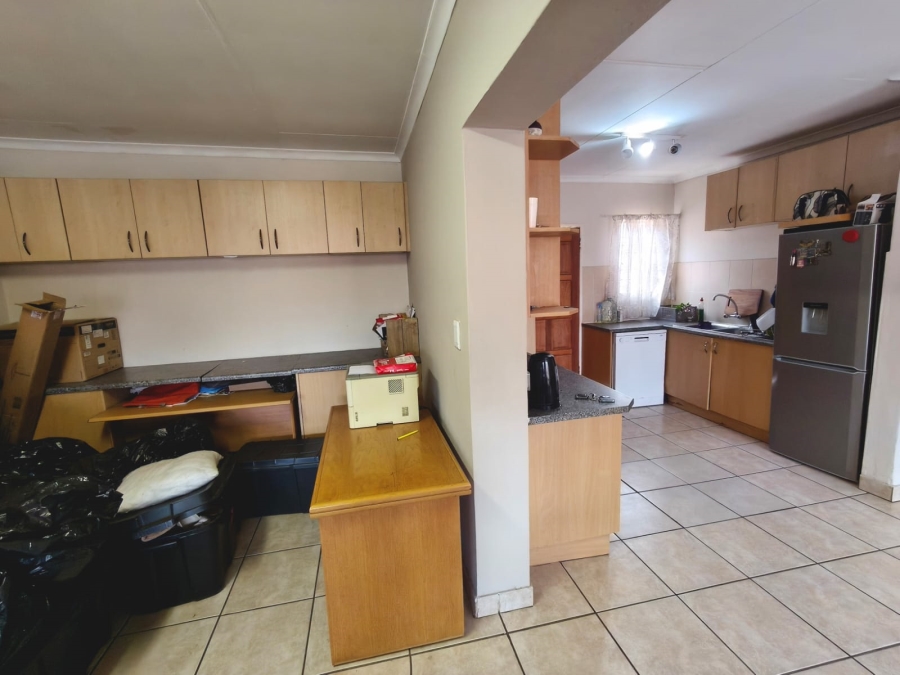 2 Bedroom Property for Sale in Amberfield Gauteng