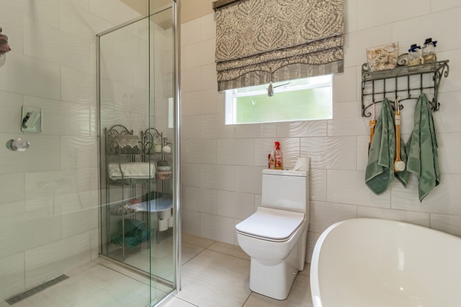 4 Bedroom Property for Sale in Amandasig Gauteng