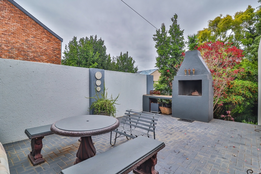 4 Bedroom Property for Sale in Amandasig Gauteng