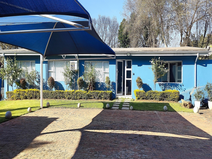 To Let commercial Property for Rent in Blairgowrie Gauteng
