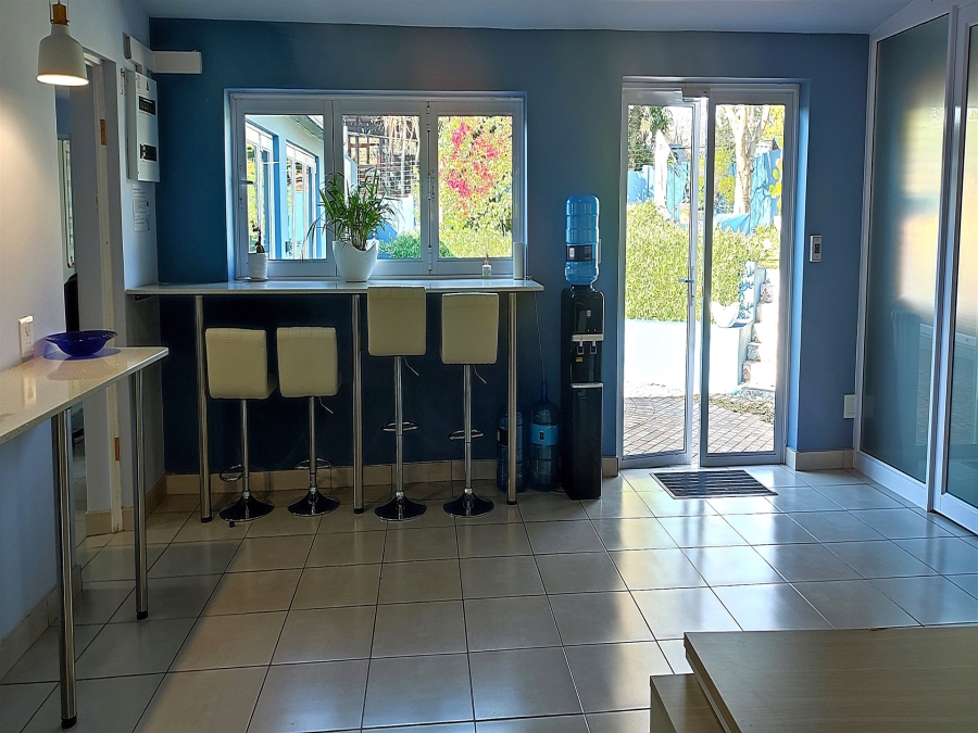 To Let commercial Property for Rent in Blairgowrie Gauteng