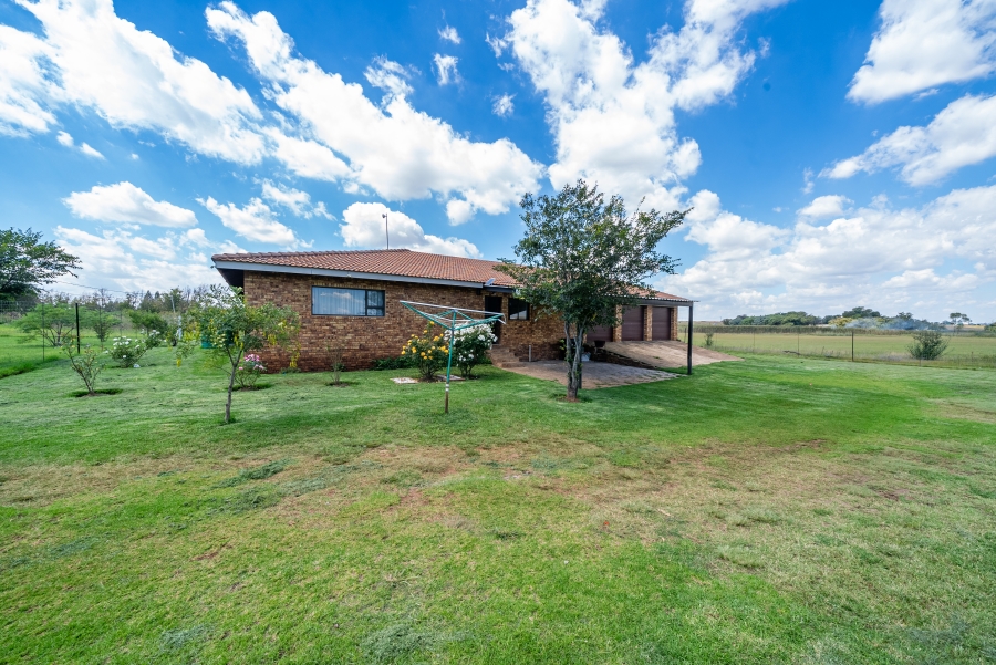 3 Bedroom Property for Sale in Withok Estate Gauteng