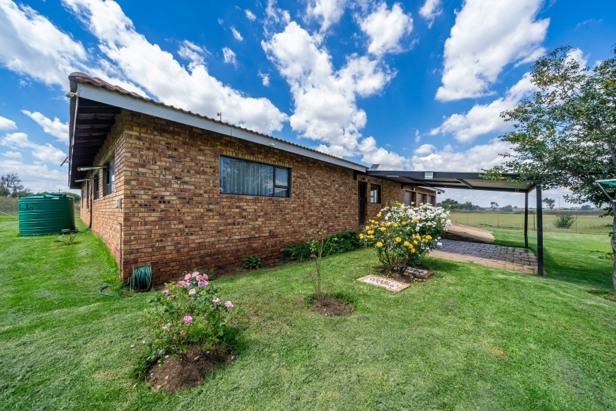 3 Bedroom Property for Sale in Withok Estate Gauteng