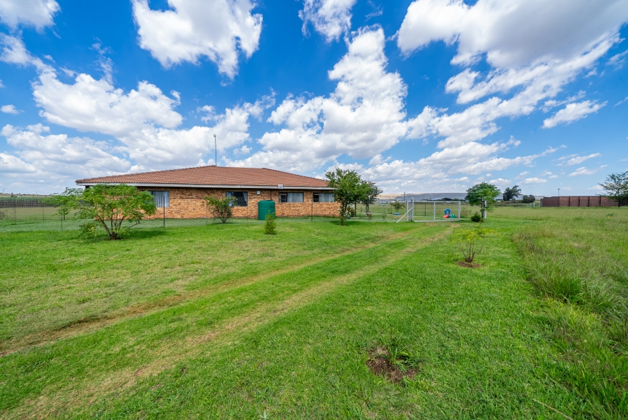 3 Bedroom Property for Sale in Withok Estate Gauteng