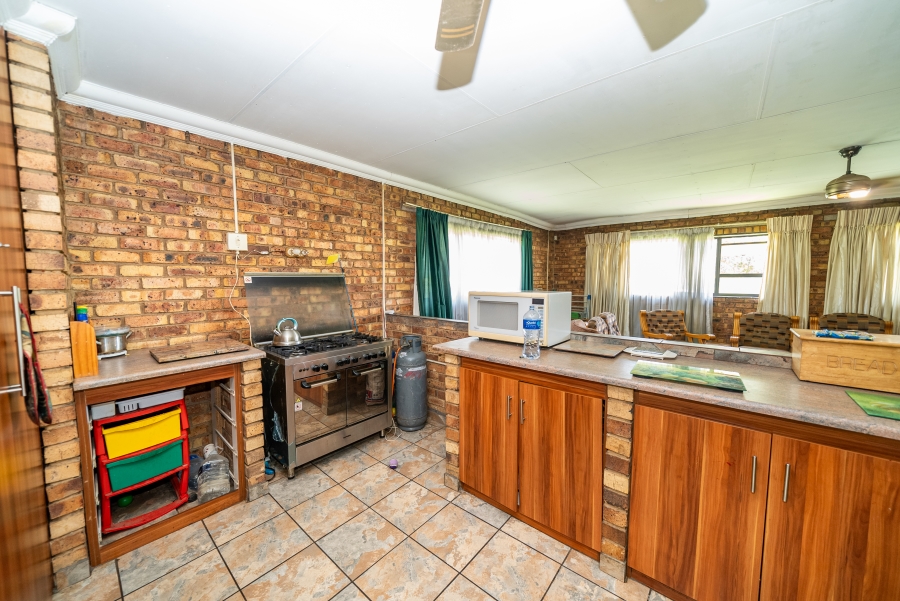 3 Bedroom Property for Sale in Withok Estate Gauteng