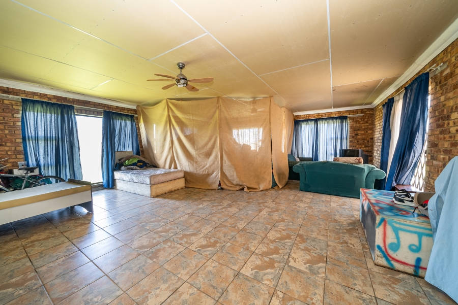 3 Bedroom Property for Sale in Withok Estate Gauteng