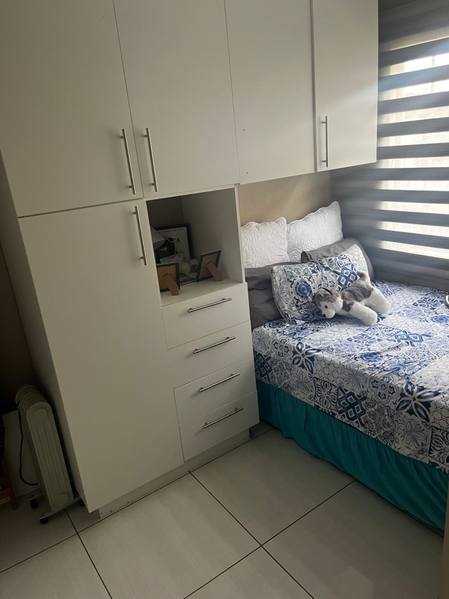 2 Bedroom Property for Sale in Ravenswood Gauteng