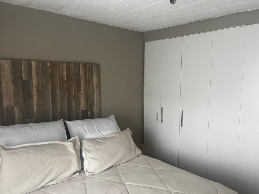 2 Bedroom Property for Sale in Ravenswood Gauteng