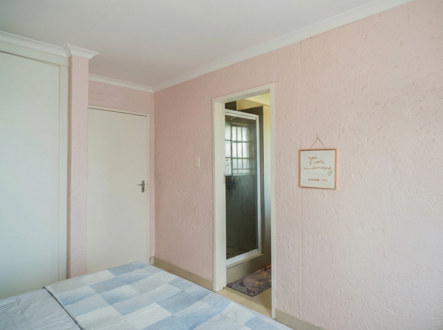 2 Bedroom Property for Sale in Winchester Hills Gauteng