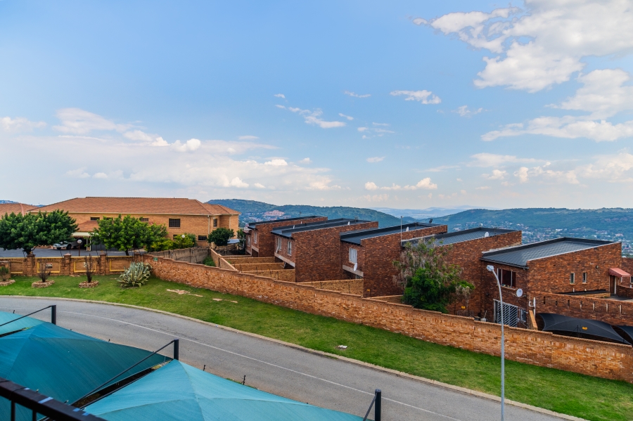 2 Bedroom Property for Sale in Winchester Hills Gauteng