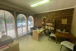 4 Bedroom Property for Sale in Glenvista Gauteng