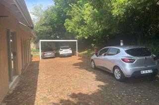 4 Bedroom Property for Sale in Glenvista Gauteng