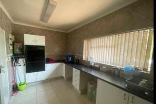 4 Bedroom Property for Sale in Glenvista Gauteng